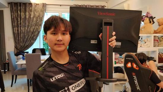 IG战队迎新挑战 Bin替补文波加盟 AL签约新教练